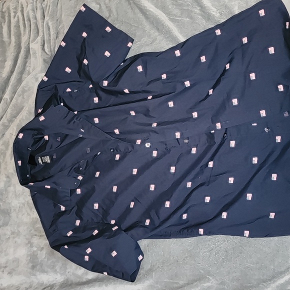 H&m button down - Picture 1 of 4